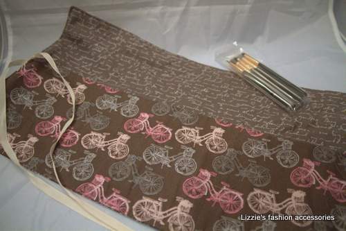 lizzietorbitt's tweet photo. Perfect for Christmas presents make-up brush roll sets, I never make many of each so once gone they are gone https://t.co/UrGwNSwUkE #makeup #handmade #SmallBusiness #fashionaccessories #makeuporginizer https://t.co/MMcdiWKR4j