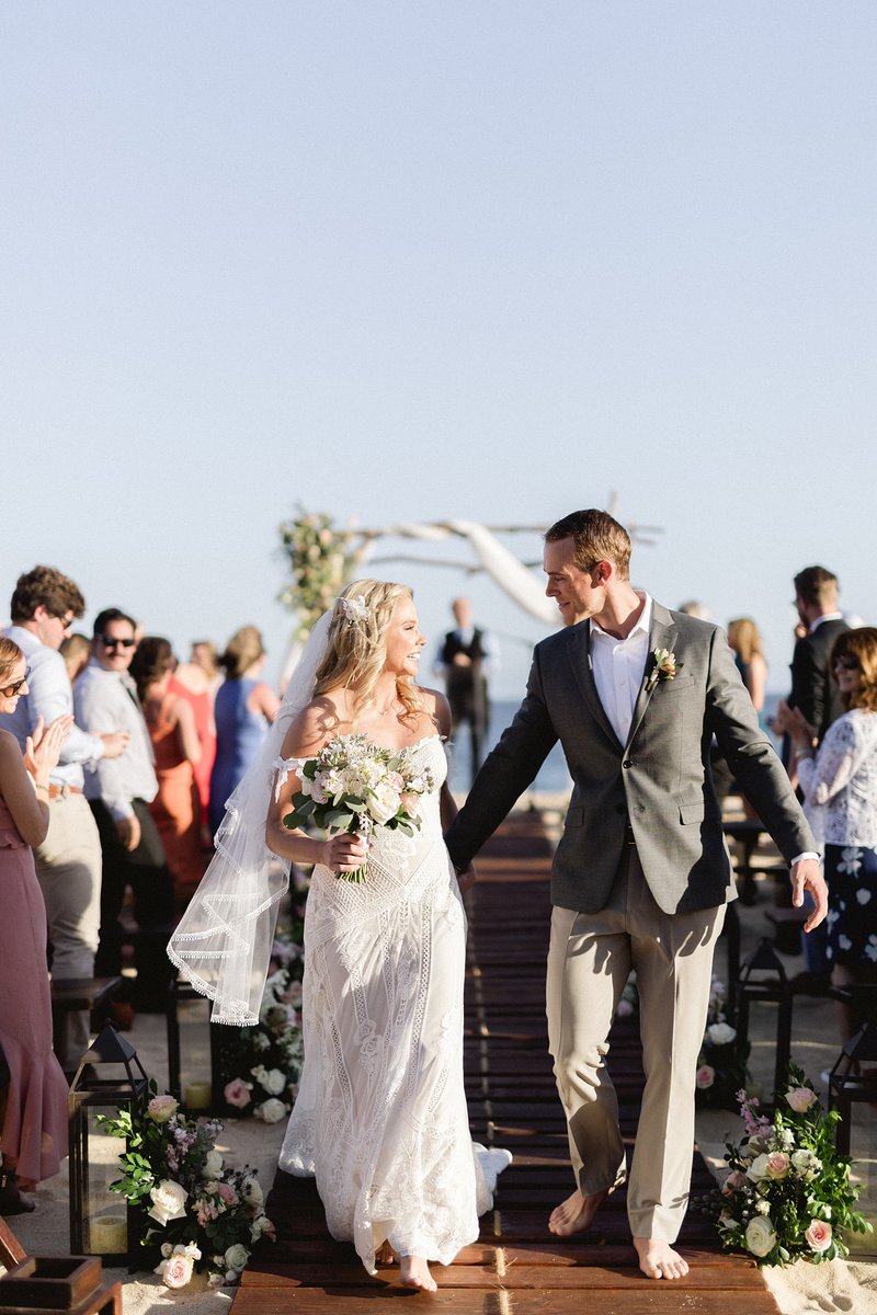 New Post on Adriana Weddings from Sara Richardson Photography! bit.ly/3mKGkQt via @twobrightlights