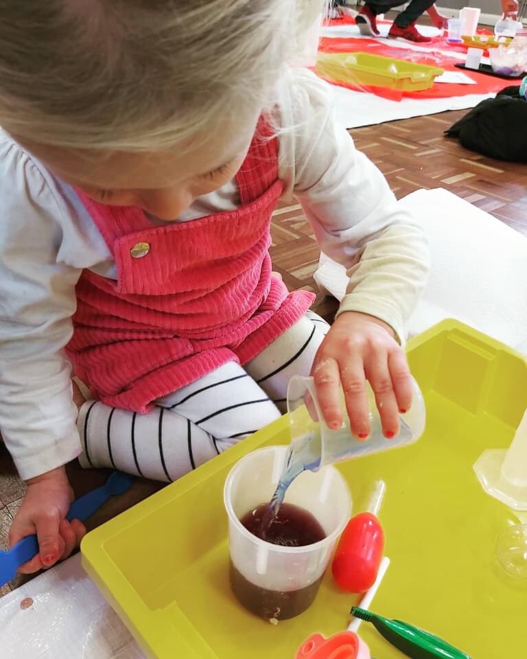 BigScienceUk's tweet photo. More amazing Mini Scientists this morning. Thank you for sharing your photos with us👍🏼 #eyfs #playexplorelearn https://t.co/lCaKE8Caxb