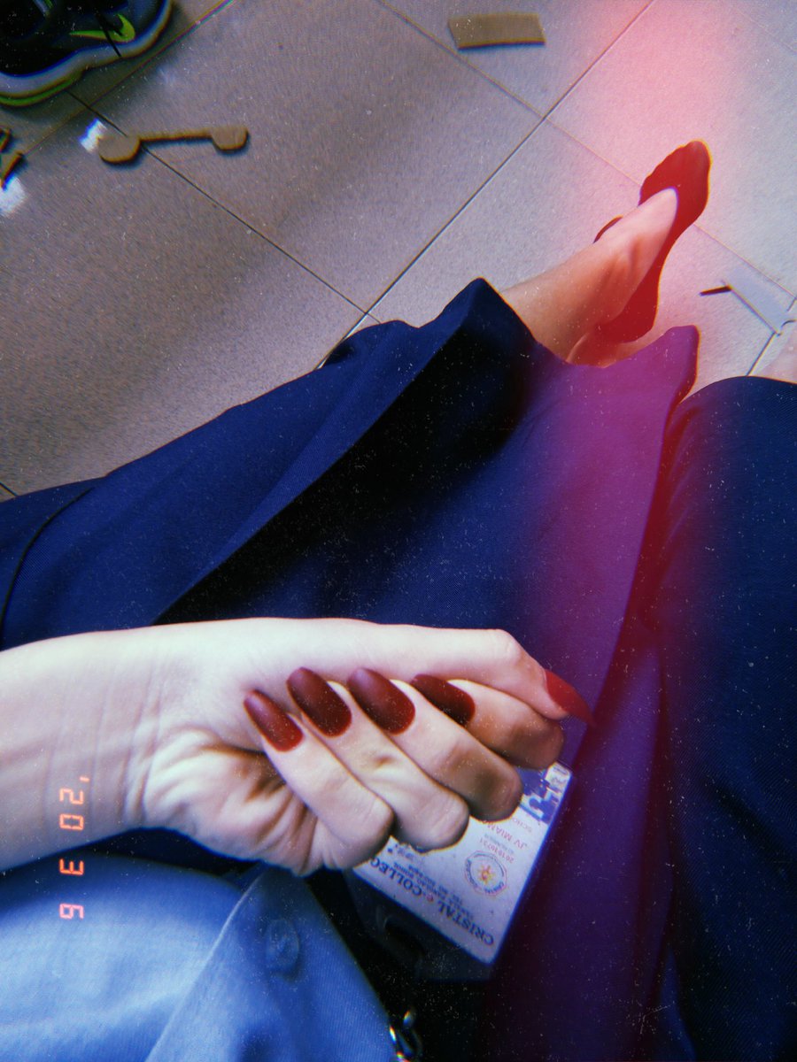 MiaGilmann's tweet photo. 💅 https://t.co/r7P1wNgVBu
