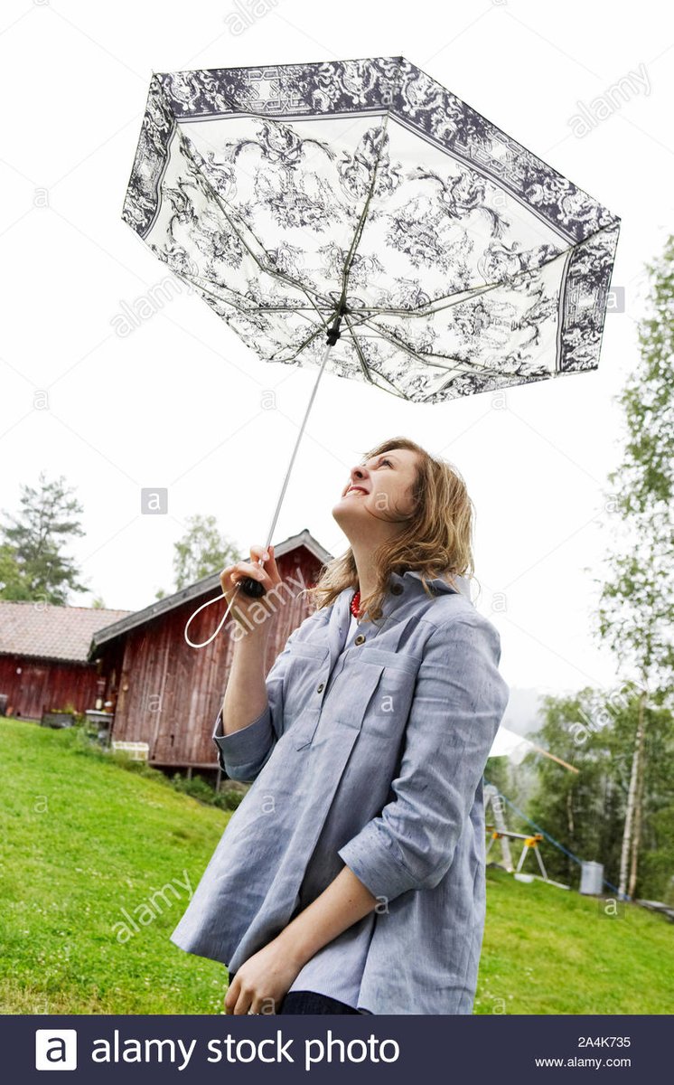 Buka payung.

Lalu bahagia.

#BakugoBirdDay