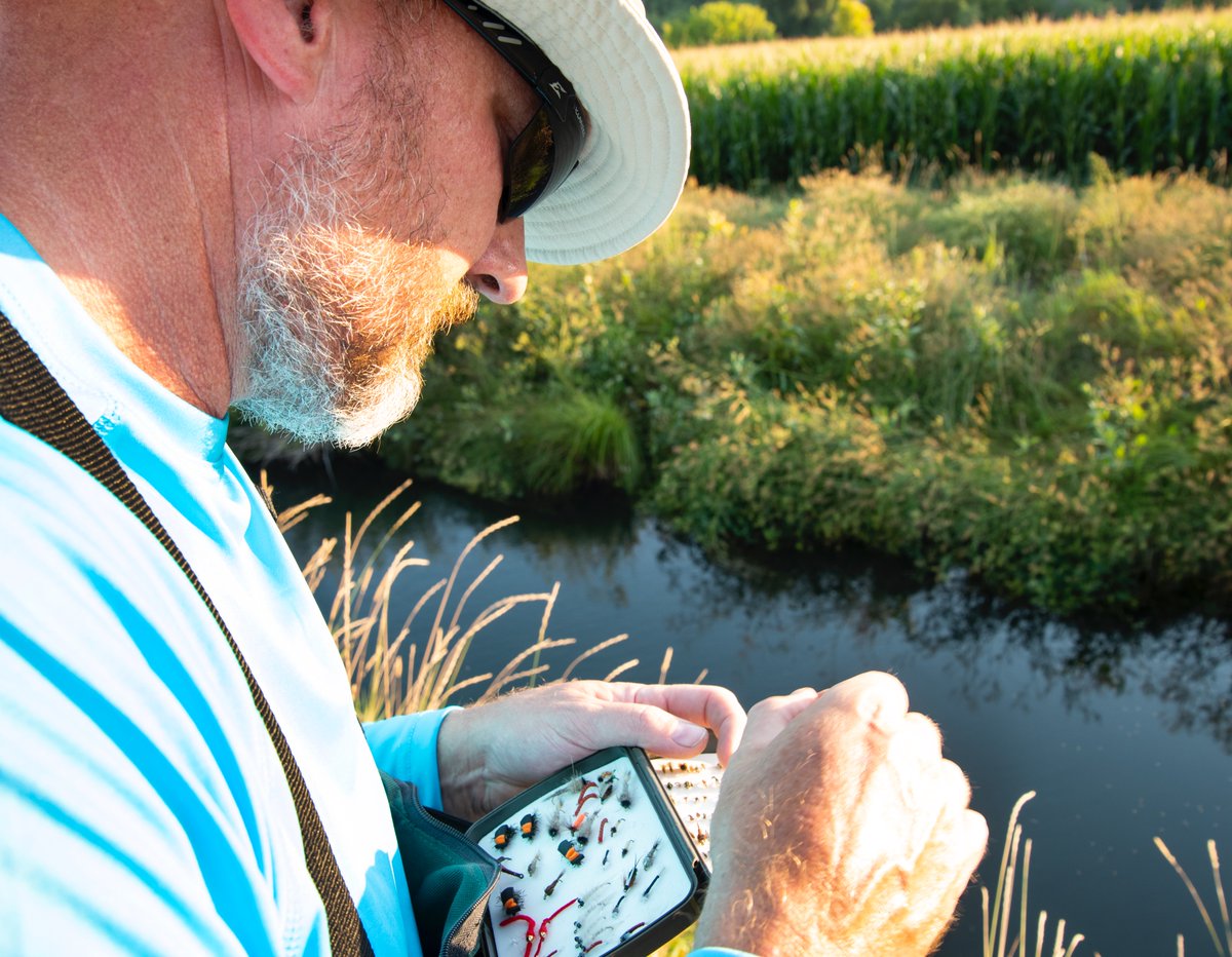 EdgeEyewear's tweet photo. Is tying flies getting harder? Our no-line magnifiers make it easy to see what you're doing! Check out our 1.5, 2.0 and 2.5x magnification in our Zorge G2 frame and get casting while fall is still here! #edgeeyewear #fishing #flyfishing #nature #safetyglass #worksafeplaysafe https://t.co/fUoONnFrKs