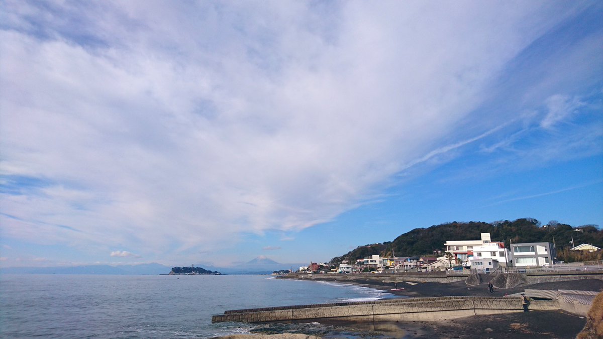 #ハナヤマタ 最終回ありがとうございました…！みんな、キラキラだった。大人組、可愛かった。ハナ、よかったね🌸6年経っても色褪せない私の青春ハナヤマタ😭😭😭願わくばまたハナ達に会いたいな…！実況も楽しかったね🎵

よさこい、できました！！