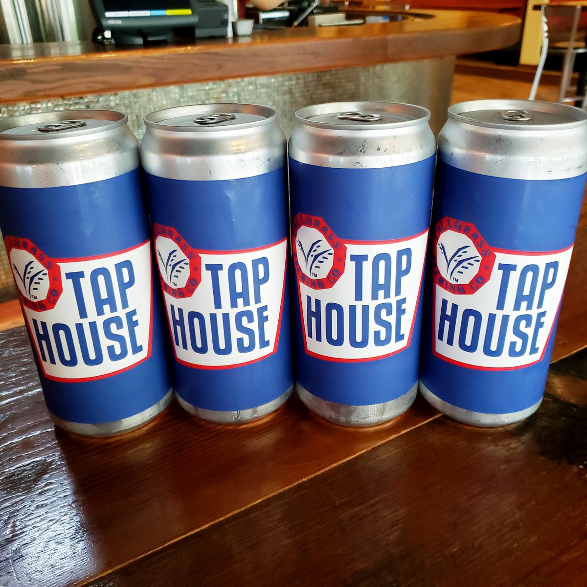 TGTaphouse's tweet photo. Thirsty Thursday means it's the perfect time to stock up on Crowlers for $5 and Growlers for $15!
#TapHouse #DowntownMHK #Crowler #Growler #ThirstyThursday #Craftbeer #Brewery #DrinkLocal #KansasBeer #ManhattanKS #DrinkMHK #MHKBeer #TapHouseToGo #Cheers https://t.co/h6M5fqFYZd