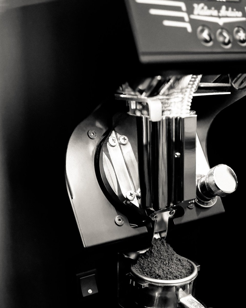 The seasons are changing and so is the temperature inside your grinder. With Climate Control Technology, the Mythos One keeps a stable temperature regardless of the season.