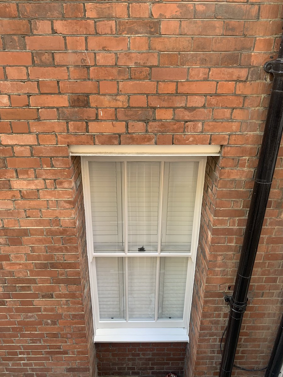 DoorHamilton's tweet photo. New Window Bar grill installed by the team today. Given extra security to this basement flat and peace of mind for the happy tennant.
#hamiltondoorservices #window #glass #grill #bar #metal #security #secure #installation #fabrication #london #essex #herts #kent #harlow #loughton https://t.co/hi4jNS33Ki