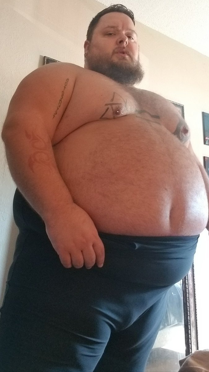 nic11029's tweet photo. Giving away a free 6 month subscription to my onlyfans. Just retweet this post and I will draw a person at random to be the winner on 10-04-2020!

https://t.co/I6G1NPVxaT https://t.co/lKuoBJHx9v