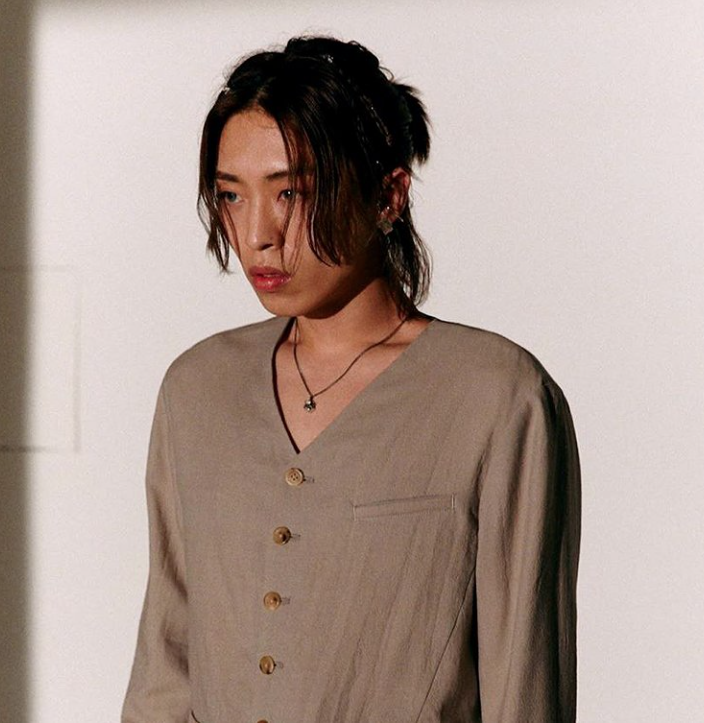 Hello this is Dabin. I come back to roleplayer's world in August. I need a lots of friends. RT or LIKE this post so I'll follow you. Thanks.

#roleplayer #roleplayerindonesia #openfollow 
*Ohya saya sengaja pakai hashtag open follow, karena saya ingin berteman dgn rp western juga