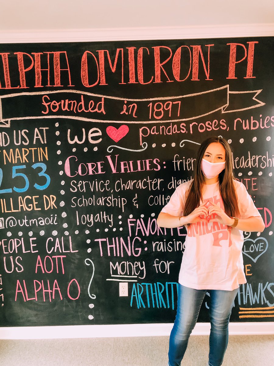 ★ 𝑻𝒉𝒆𝒔𝒆 𝑯𝒂𝒏𝒅𝒔 𝑫𝒐𝒏’𝒕 𝑯𝒂𝒛𝒆 ★ 
As members of AOII, we strive to inspire ambition &amp; to always lift up our sisters. It’s important to come together &amp; take a stand against hazing! A sisterhood is a safe place for all sisters &amp; should never have any part in hazing.