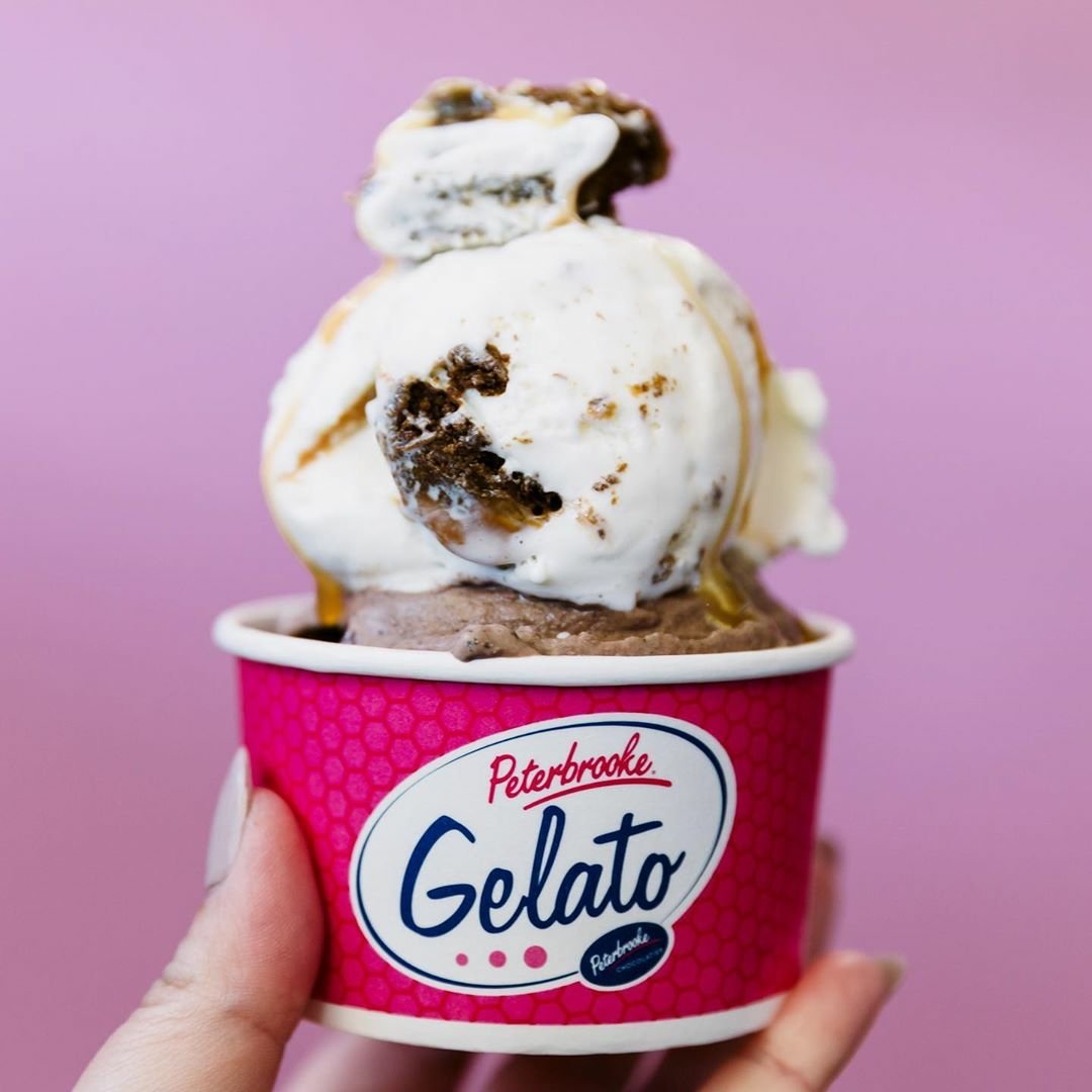 Treat yourself! Two scoops of #gelato means twice the YUM!

Did you know: we hand pack gelato pints to go? ⁣⁣⁣Call (407) 644-3200 till 10:15pm for curbside pickup at the new Park Ave Curbside station # 4 located in front of our shop or to get a pint of gelato to enjoy at home.