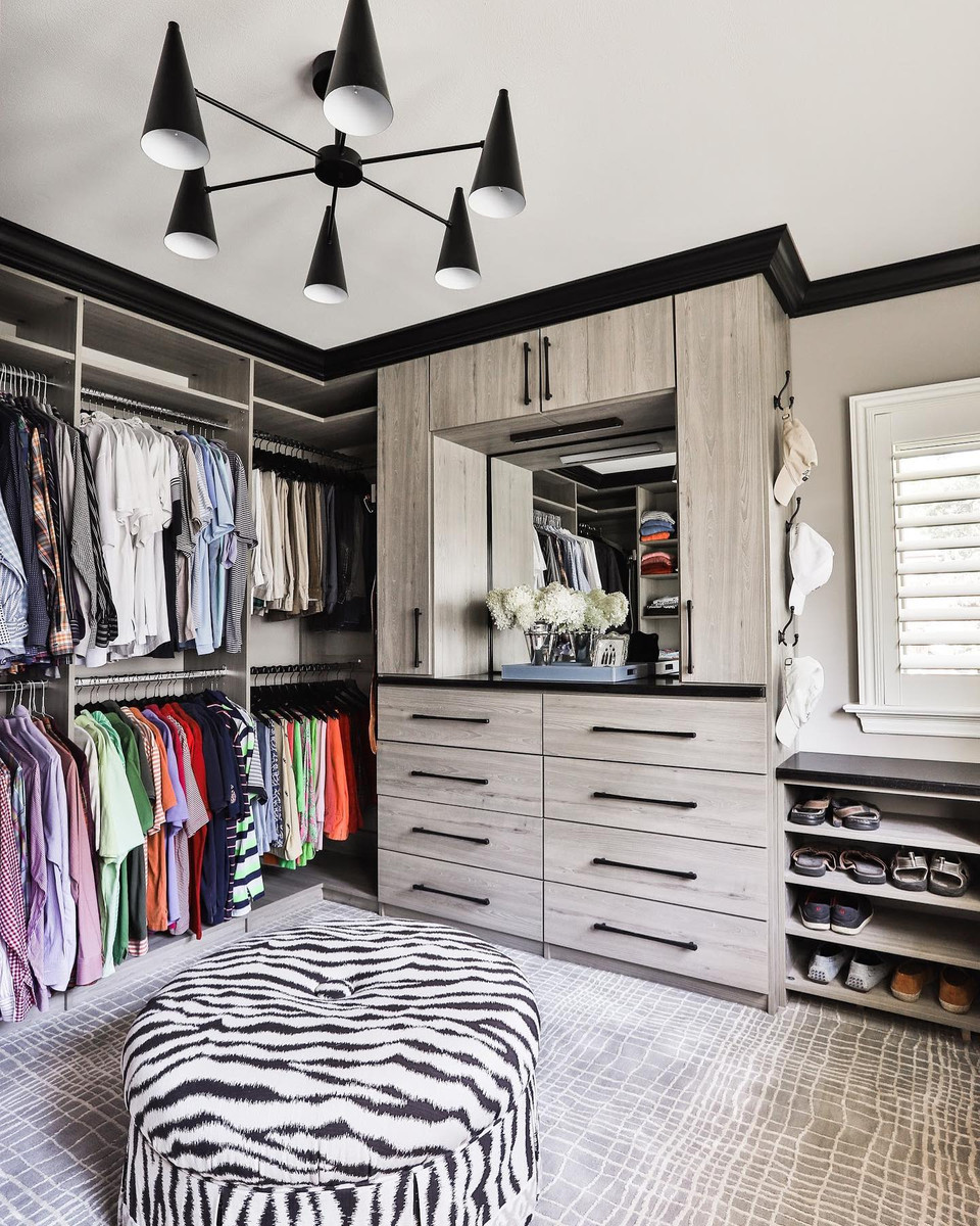 Closet Factory tweet media