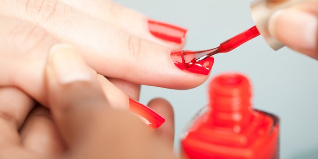 visitmediapa's tweet image. Get a mani pedi at tonight at Thursday outdoor dining at Studio 47 on STATE at the corner of E State &amp;amp; Monroe! Call (610) 565-3014 for an appointment or visit studio47onstate.business.site #MediaStyle