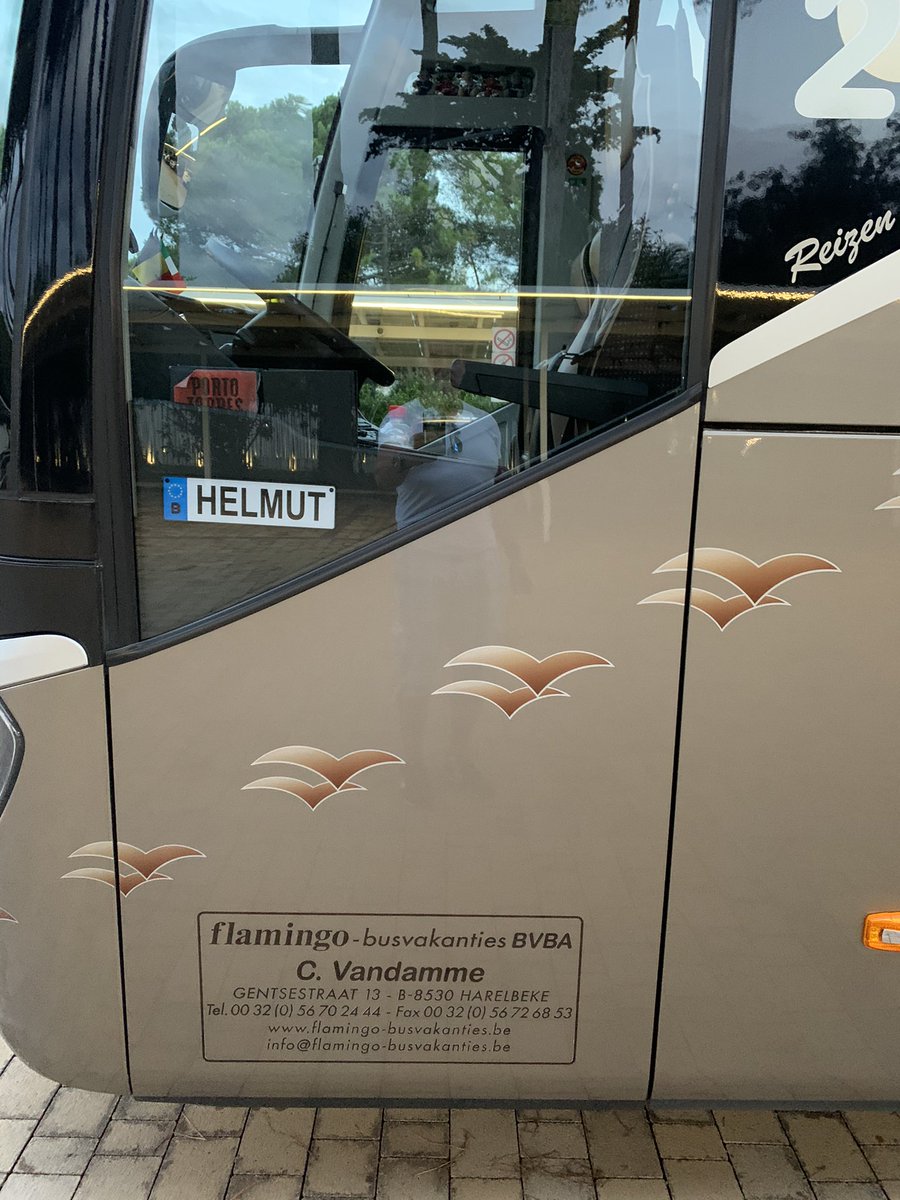 ergroovt's tweet photo. Ich bin #TeamHelmut https://t.co/eMaCzl38kV
