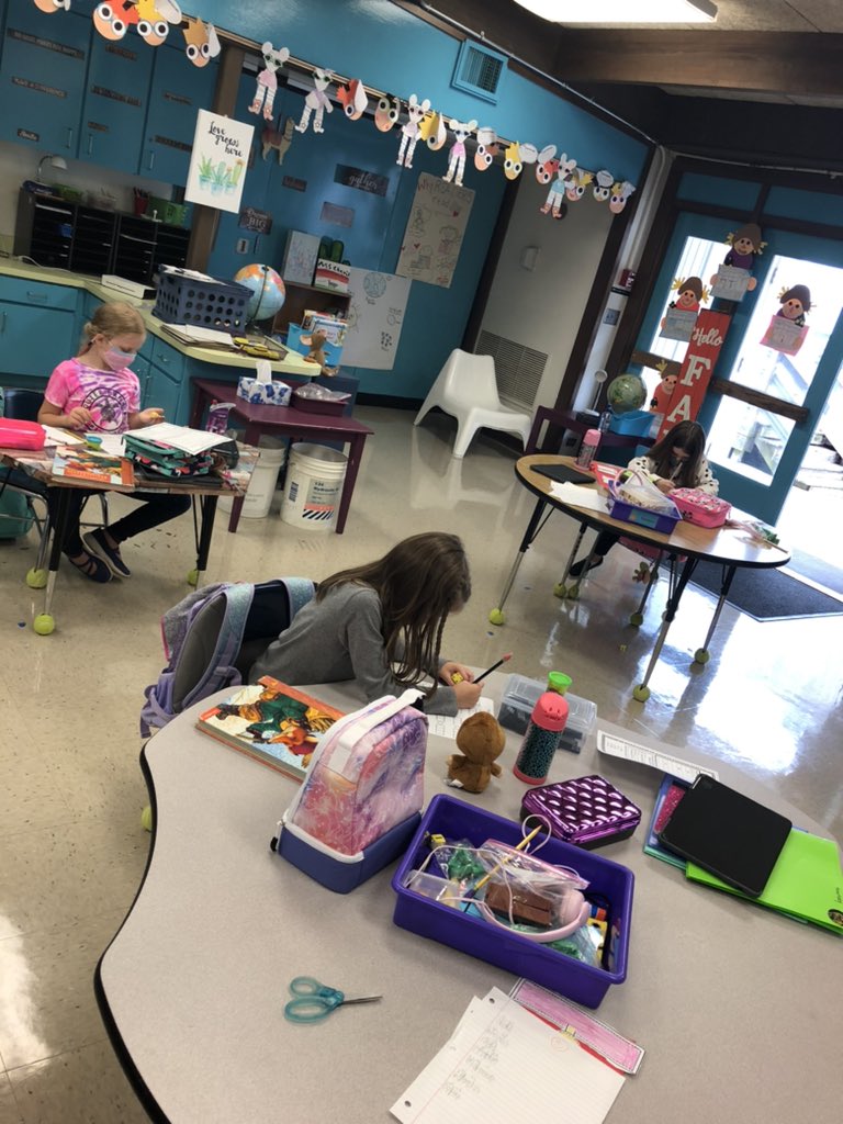 Group work looks a little different with  #socialdistancing but these 2nd graders are making it work! 😀#comparingnunbers