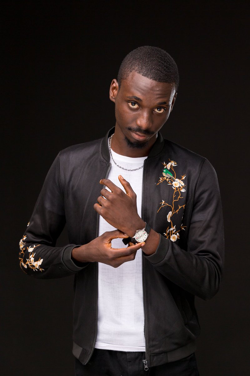 ClaytonKilolo's tweet photo. Thank to time our reality exist,  it's possible to carry out your dream, time make everything possible💫.
So master every single minute of your life CZ mastering time it's mastering his life😇. Let's get to the top💥✌💪🏾 https://t.co/JCMxnVeHX3