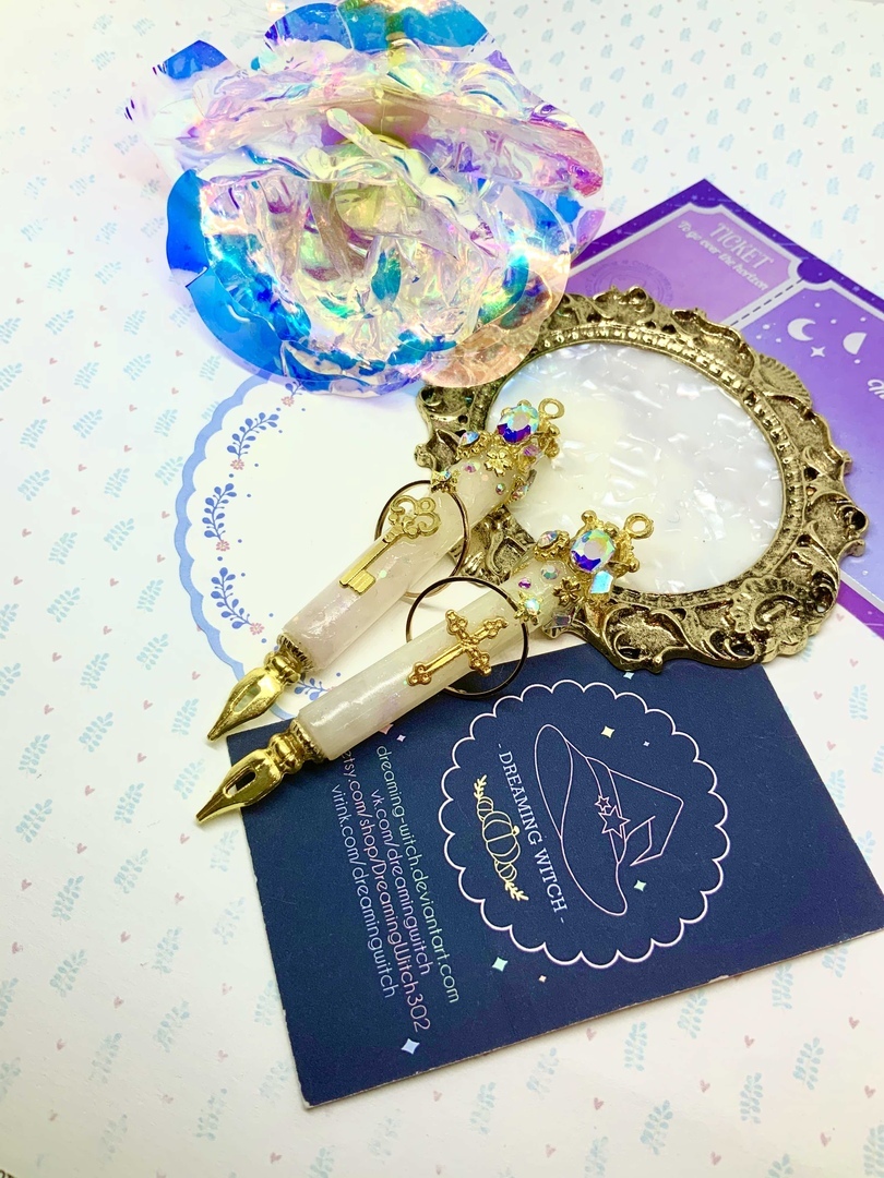 DreamingAnya's tweet photo. ✨#DIY #handmade #UVレジン #bezel #openbezel #craftholic #craft #uvcraft #handmadeaccessory #resinart #uvresin #resincraft https://t.co/TXqsZFcxm7