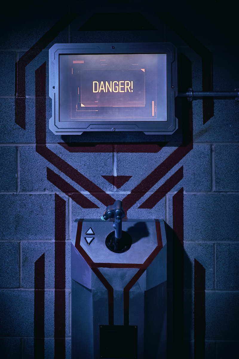 Danger is present in our Patient Zero 2150 room... are you up for the challenge?

aimescape.com