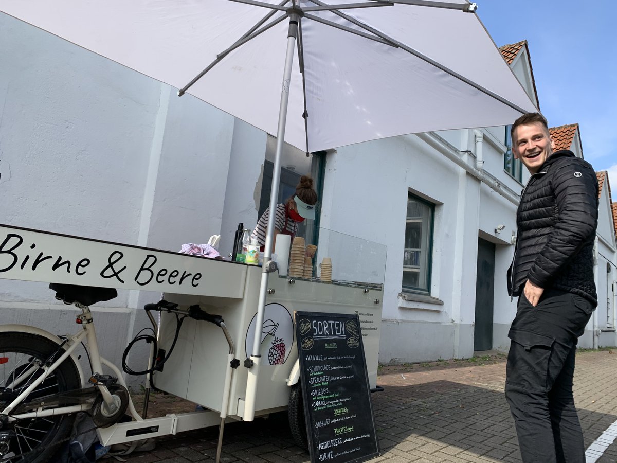 Kommt jetzt wirklich der Herbst? Egal, heute war jedenfalls nochmal der Eismann bei uns 😎 #agenturleben #hannover