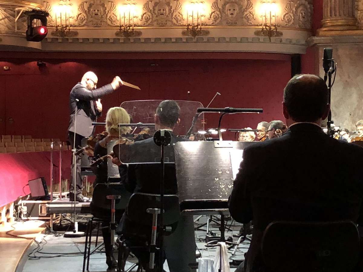 Springermunich's tweet photo. A Song for Beirut - Heute Start in der Münchner Oper mit dem Bayerischen Staatsorchester. Danke allen Unterstützern. Aus dem Libanon dabei: Startenor, Dirigent und Regisseur! Das wird toll! https://t.co/Jt21RvKhQs