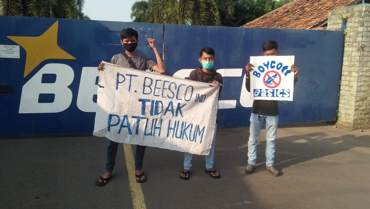 BciSpm's tweet photo. ASICS does not comply with Indonesian law https://t.co/SXG4a7RSVE