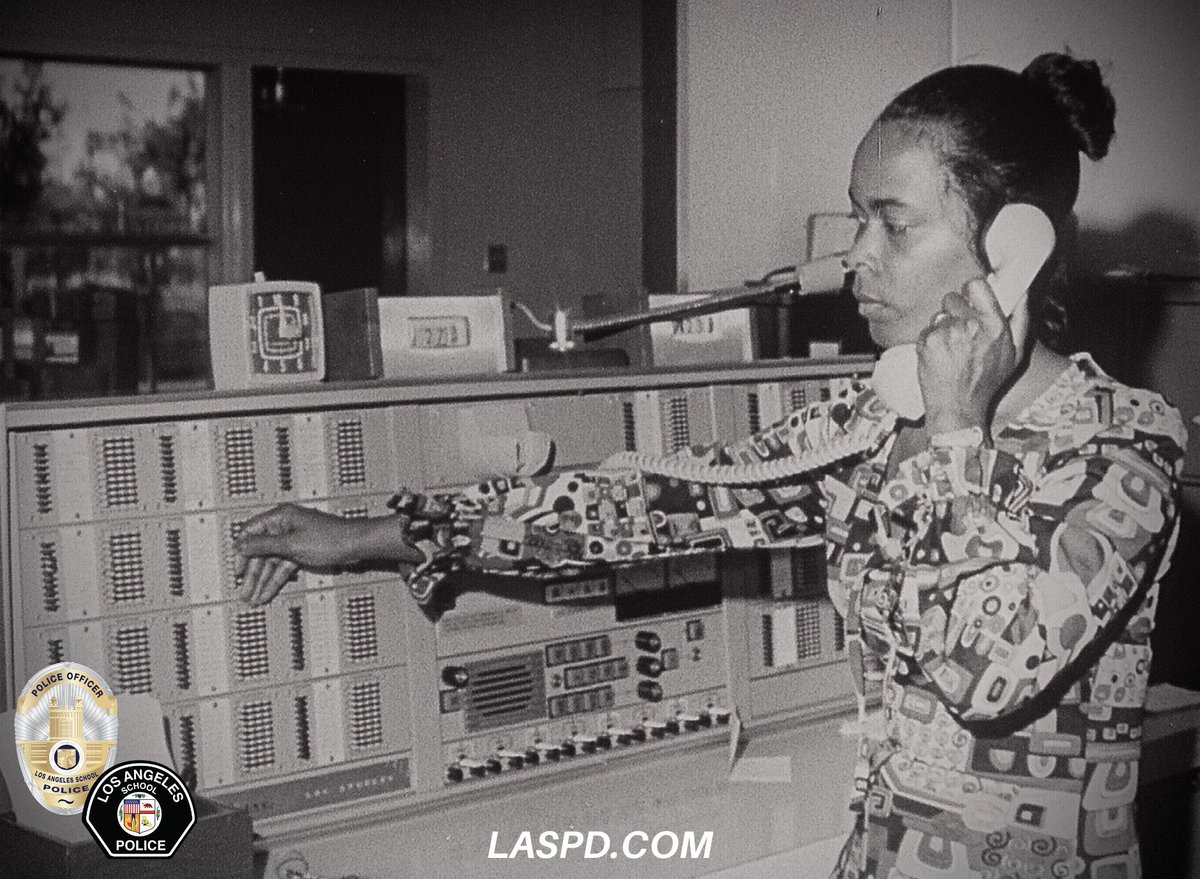 LASchoolPolice's tweet photo. #LASPD Dispatch circa late 60’s/early 70’s. 
#ThrowbackThursday #Throwback #Dispatch #AnswerTheCall #LASchoolPolice #OldSchool #BetterDays #Yesteryear #TBT #SaveLASPD #LawEnforcement #ForeverLASPD #FirstResponders https://t.co/z9dqsOax1K