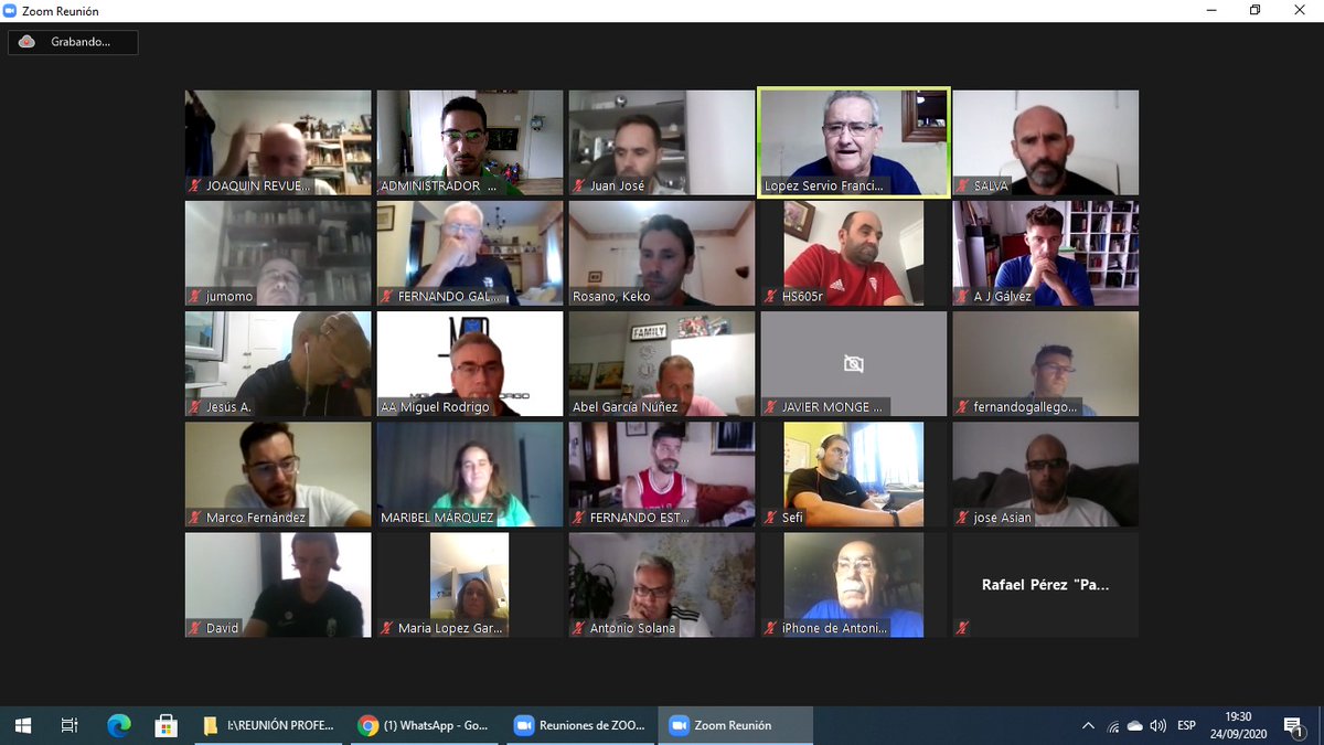 cedifa's tweet photo. ⚽️Seguimos trabajando 👍😁👍
💚Reunión del claustro de profesorado de las distintas sedes de Andalucía de las clases presenciales
📷😁 @RFAF

#FormadoresDetuPasion https://t.co/xhTpI8ZzlT