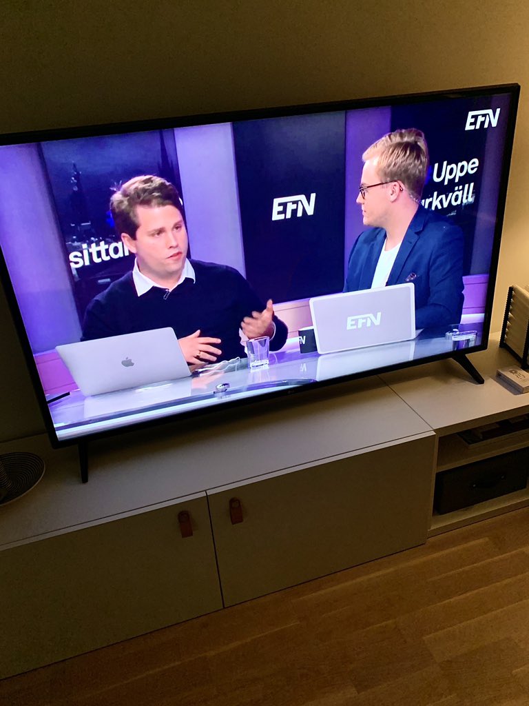 Då kör vi 🤓💼 #uppesittarkväll