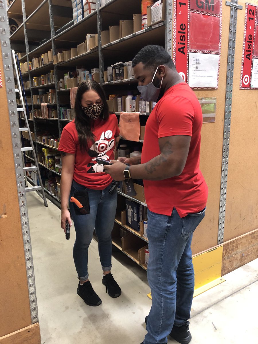 Chase checking in with the team on myDay and answering any questions they may have! You’ll do great at Amherst! <a href="/TarynD31/">Taryn D'Aveta</a> <a href="/ArynDavlin/">Aryn Davlin</a> <a href="/stuart_lr/">lori stuart</a>