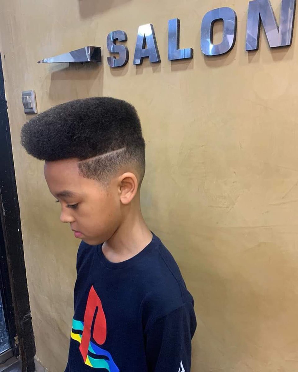 LuxorSalonSpa's tweet photo. At LUXOR Salon, You get the Best Cutz! #SharpCutz #AbujaFinest. https://t.co/7rCEB5WyqC