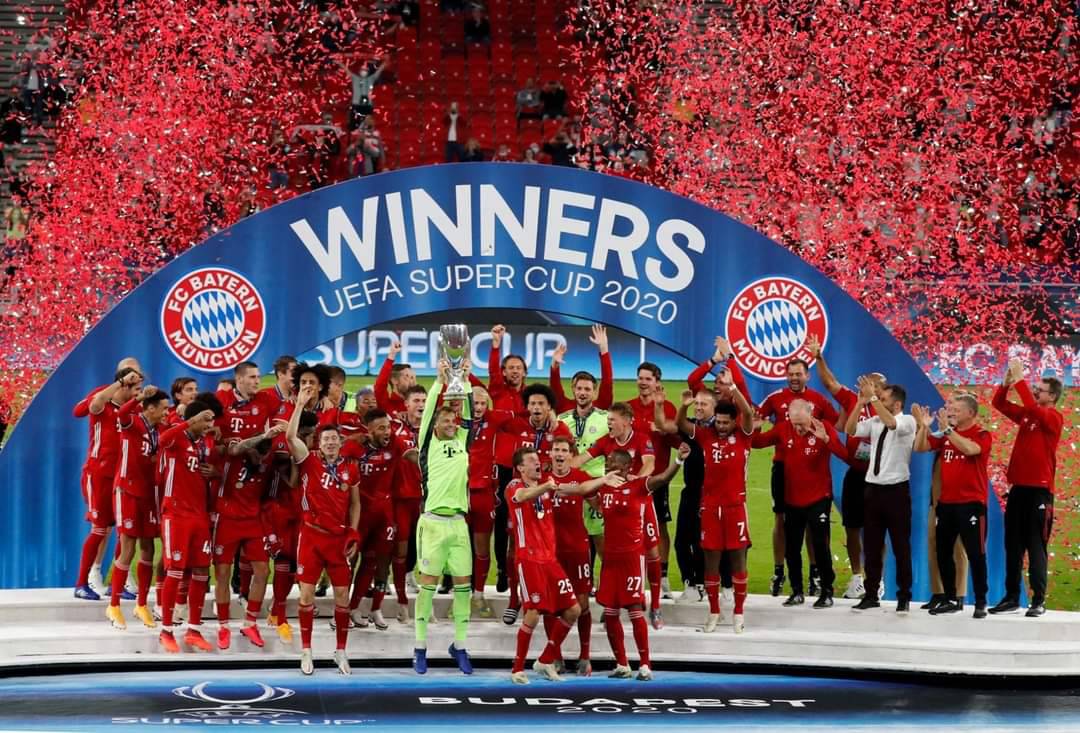 akhbaar24sports's tweet photo. هل من منافس⁉️ 💪💪🏆🤔
#بايرن_ميونخ
#super_cup 2020
#The_Champion 🔝💯 https://t.co/vRVCGcq6ZE