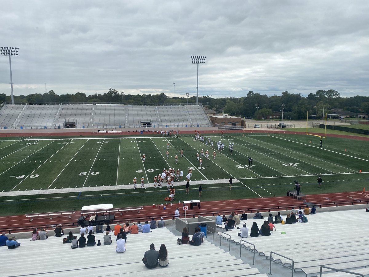 AlvinHSJackets's tweet photo. Great to have football back. Go Jackets! Varsity plays tomorrow at 7 pm all tickets must be bought online. https://t.co/emG0SSdX70