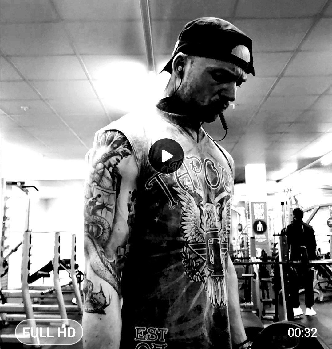ecsedi_jKris's tweet photo. Beast mode wrapped in classic, timeless #blackandwhite #art.
Getting ready for an even bigger #nextchapter! 💪
@thegymgroup #levelup #prepare #getready #gym #push #bethehardestworkerintheroom #setnewlimits #eagles #fly #beastmode #cheflife #chefredundancy #strongerthenever https://t.co/N3tb7QqWZ6