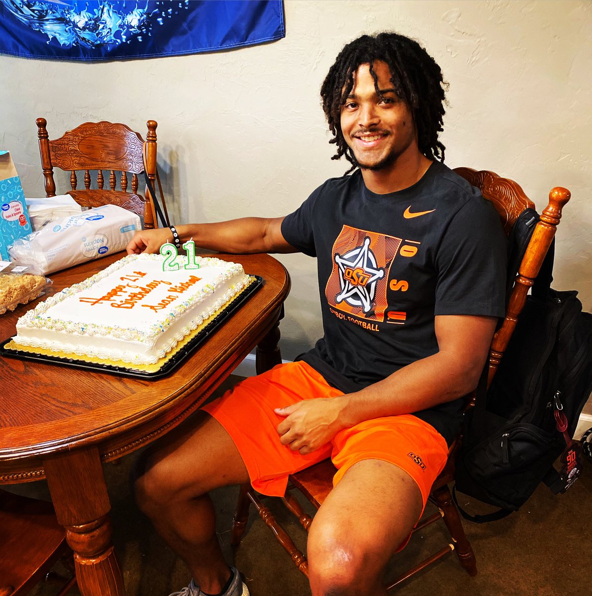 LeeAnnFlanagan1's tweet photo. Happy 21st Birthday to this handsome guy!  #smf18 #cowboyfootball #GoPokes https://t.co/UQE7ugujZC