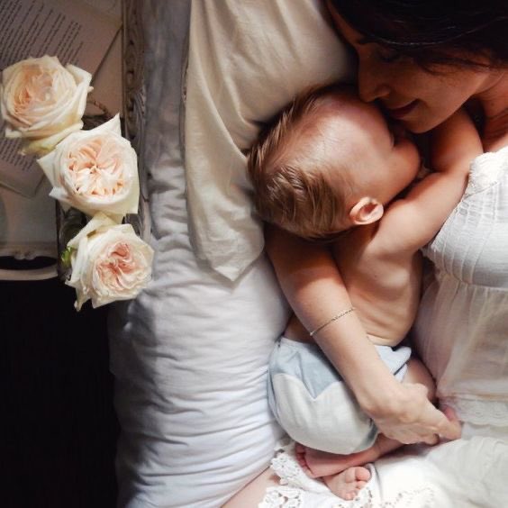 Write2Fite's tweet photo. once upon a time
the greatest poem was born
I love you my son

#HugAndLoveYourLittleOnes
#BraveWrite #vss365 #haiku
#PoetryCommunity #Poetry
#Poem #Micropoetry #mpy

🕊
https://t.co/YIO7OOyt59 https://t.co/w5cqpKGHRF