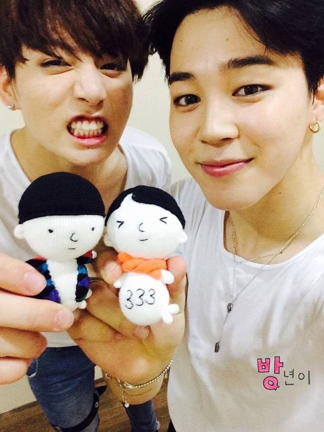 jikook selcas but as you scroll they grow — a thread