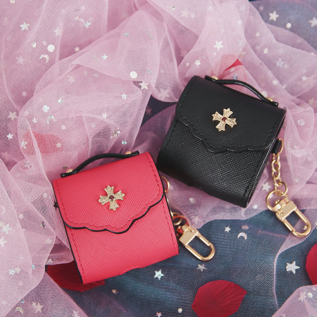 clueofficial1's tweet photo. [Clue x Saint tail]
Sally's Airpods case
✔️ Link to overseas purchases : https://t.co/bueNDeaeou https://t.co/7Tlp3SLE2x