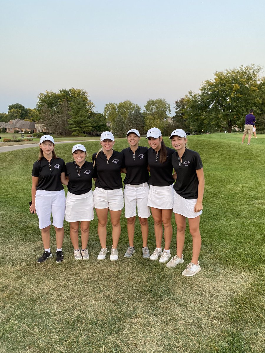 BoroGirlsGolf's tweet photo. Varsity Blue lost to Centerville 183-156. Centerville won the match, but both teams left winners because of the bond the two teams have created over the years. Competitors on the course, family off the course. #sportsmanship #kindnesswins @heatherwoodegc @LadyElksGolf https://t.co/LuFdVtcMbR