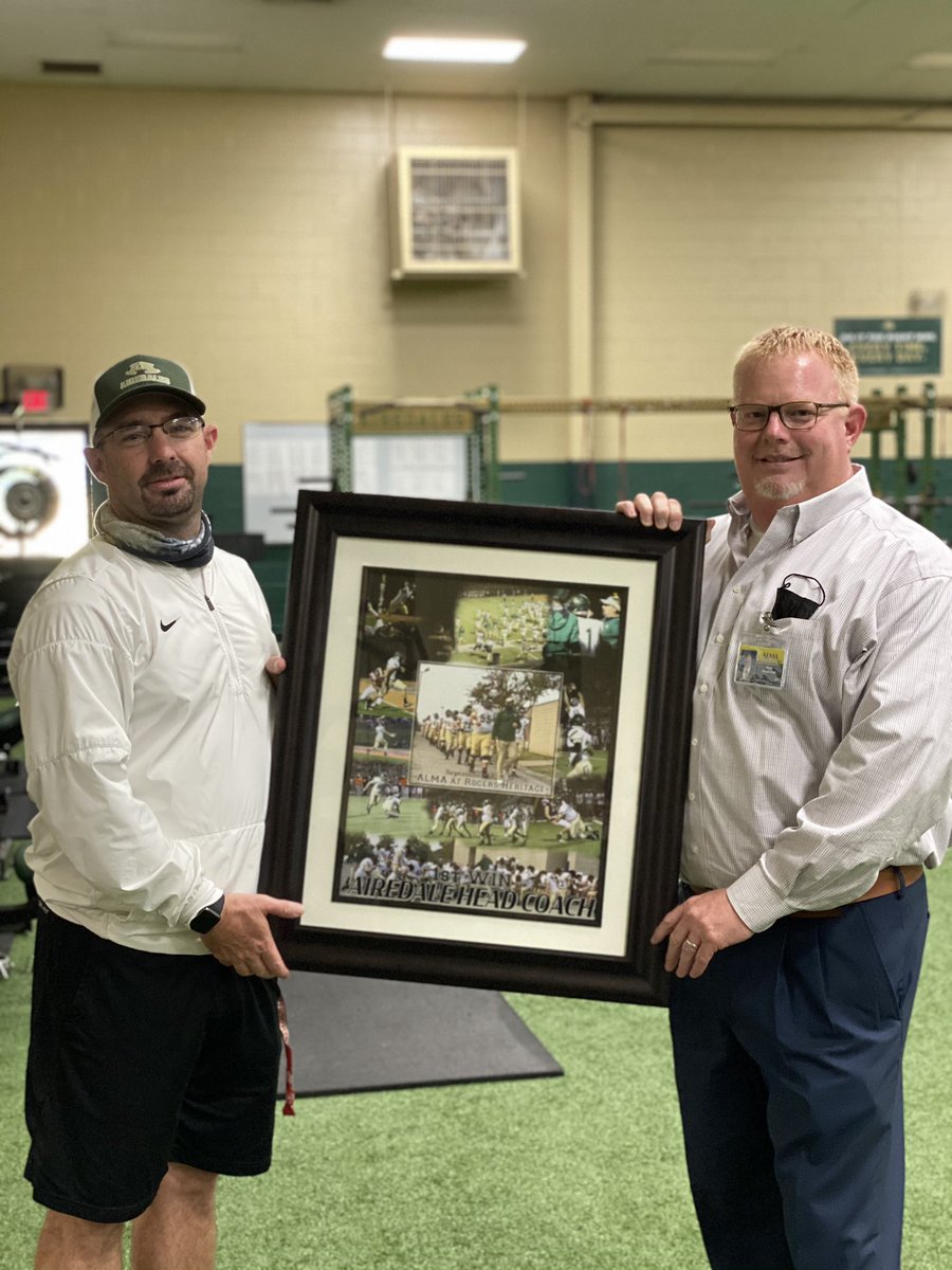 Alma Airedale Football tweet media