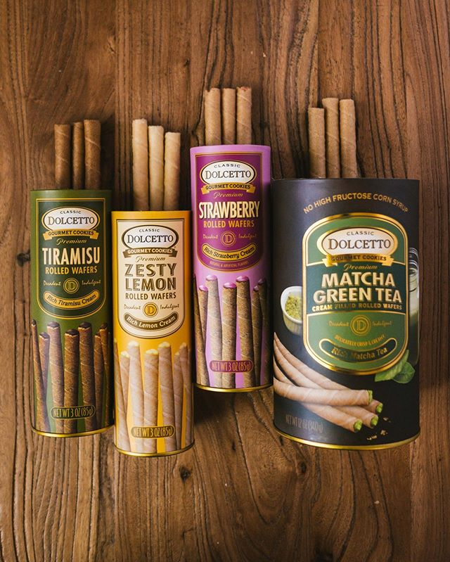 FusionGourmet's tweet photo. So many flavors! #dolcetto #waferrolls

📷 @arCHELA

#fusiongourmet #strawberry #lemon #tiramisu #matcha #cookies #snacktime #indulge #style https://t.co/dySkVRZx2L
