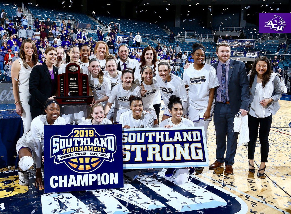 Blessed to receive an offer from <a href="/coachgoodenough/">Julie Goodenough</a> @ErikDeRooACU &amp; <a href="/ACUWBB/">ACU Women’s Basketball</a>! Excited to learn more about your program! Thank you for this opportunity!