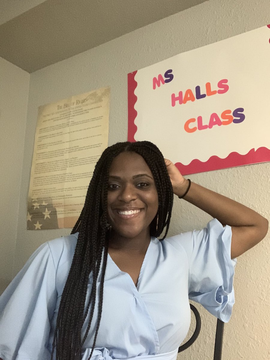 madamtaylar_'s tweet photo. Open House with the parents of Kipp Spirit College Prep 💗

#MSHALL https://t.co/vAUhtSD1xU