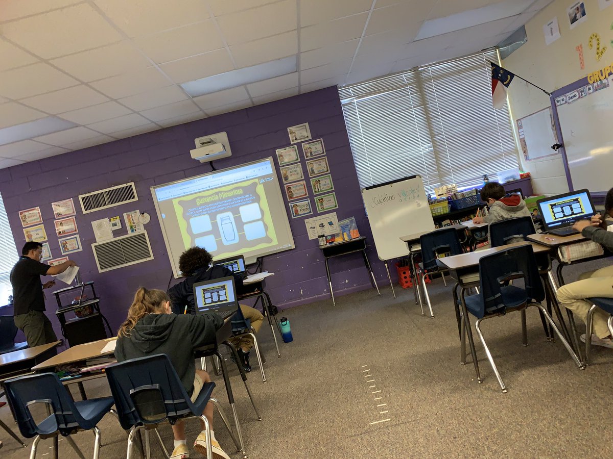 I so enjoyed sitting in on <a href="/franky_caro/">Franky Caro Gómez</a> class at <a href="/ClydeErwinElem/">CEEMS</a> while he &amp; his Ss learned about #LiquidsSolidsGas utilizing <a href="/PearDeck/">Pear Deck Learning</a> for Direct Instruction and Guided Practice! #OnslowDLT