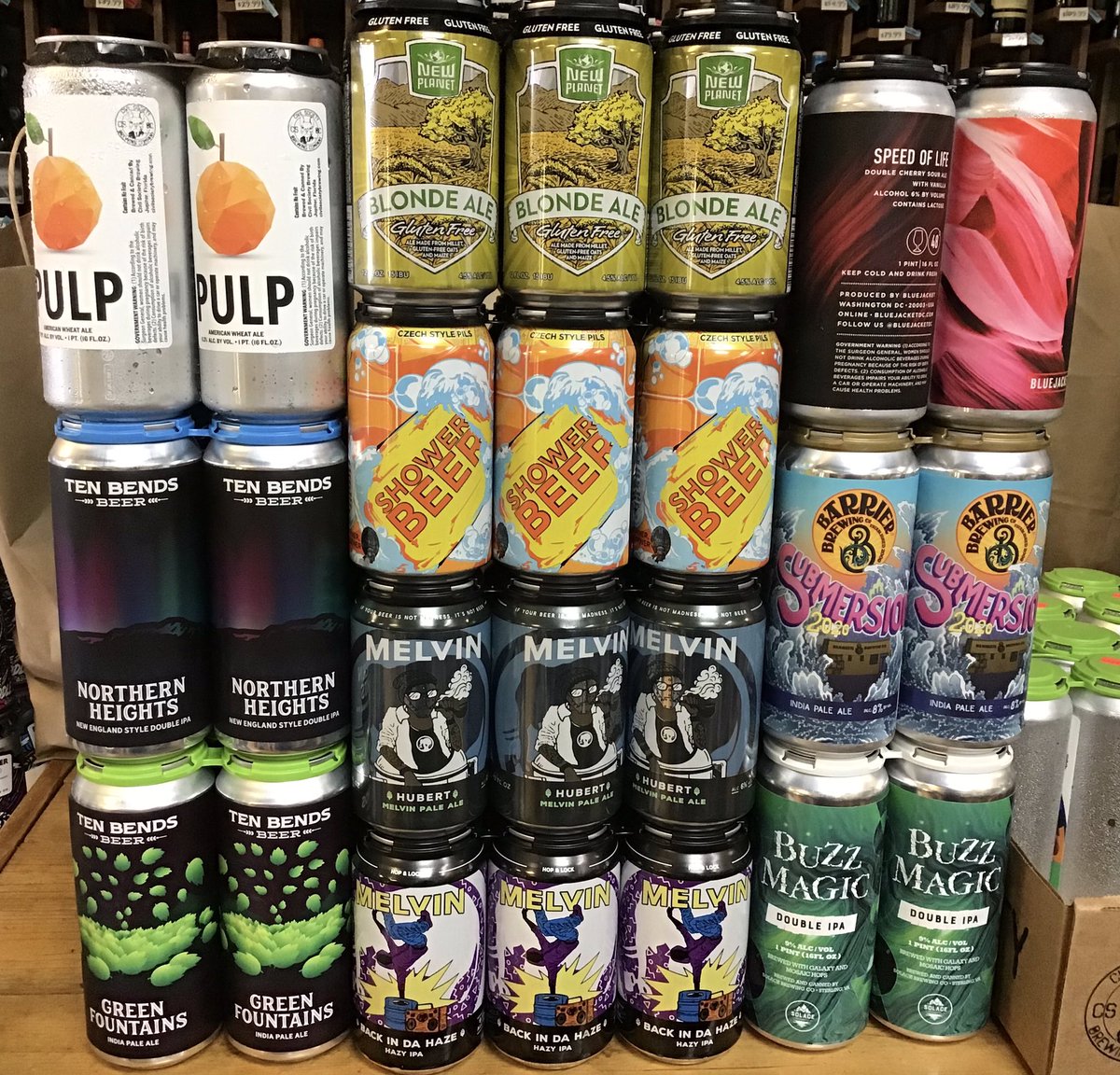 RVABeerMe's tweet photo. defleswinkel: We couldnโt help ourselves, we ordered even more great beer @tenbendsbeer #greenfountains #northernheights @barrierbrewingco #submersion @bluejacketdc #speedoflife @melvinbrewing #backindahaze https://t.co/OoAyoa4phn
