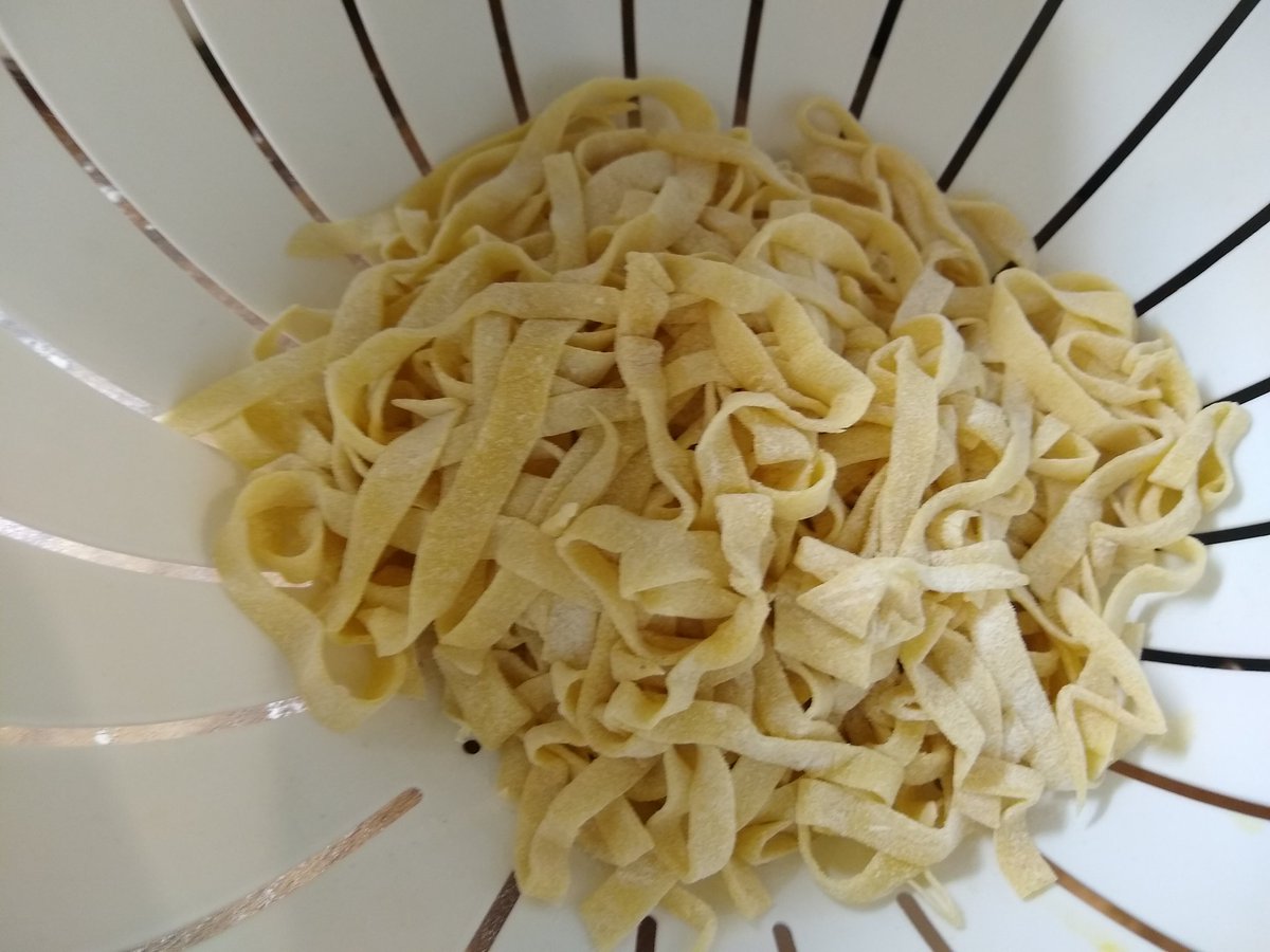 "But what about a drying rack?"Pfft! Please, who has that kind of space?You don't need to dry fresh pasta. Make it right before you cook it, and just make sure it goes directly into boiling water and stir quickly to ensure it doesn't clump. Cooks in 4 mins.