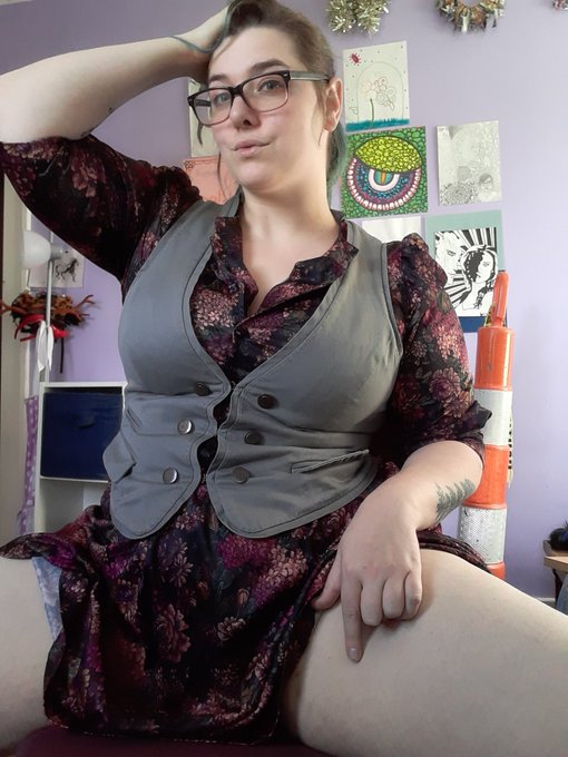 It starts with a floral dress &amp; vest  But soon I'll be looking like Annie Oakley stealing your girlfriend