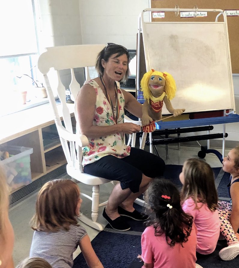 EcoleMaple_LDSB's tweet photo. We will miss you, Mrs Paquin! ❤️❤️❤️#Alwaysamajor https://t.co/MEF6RAgwFA