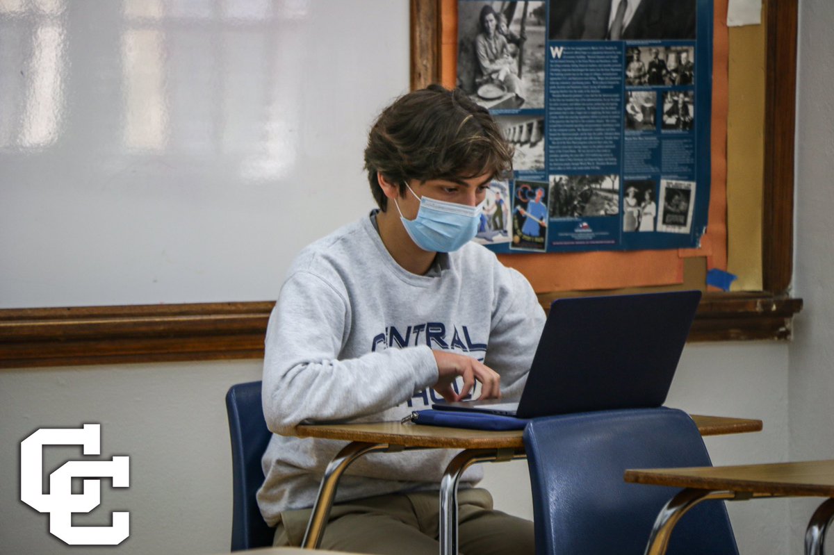 SATXCCHS's tweet image. Our young men are almost done with week 3 of hybird learning. Thank you to the continuous commitment and efforts by our Central Catholic community, COVID Task Forces, faculty, and staff for ensuring Central Catholic is a safe enviornment to learn and grow in faith. #CCstrong