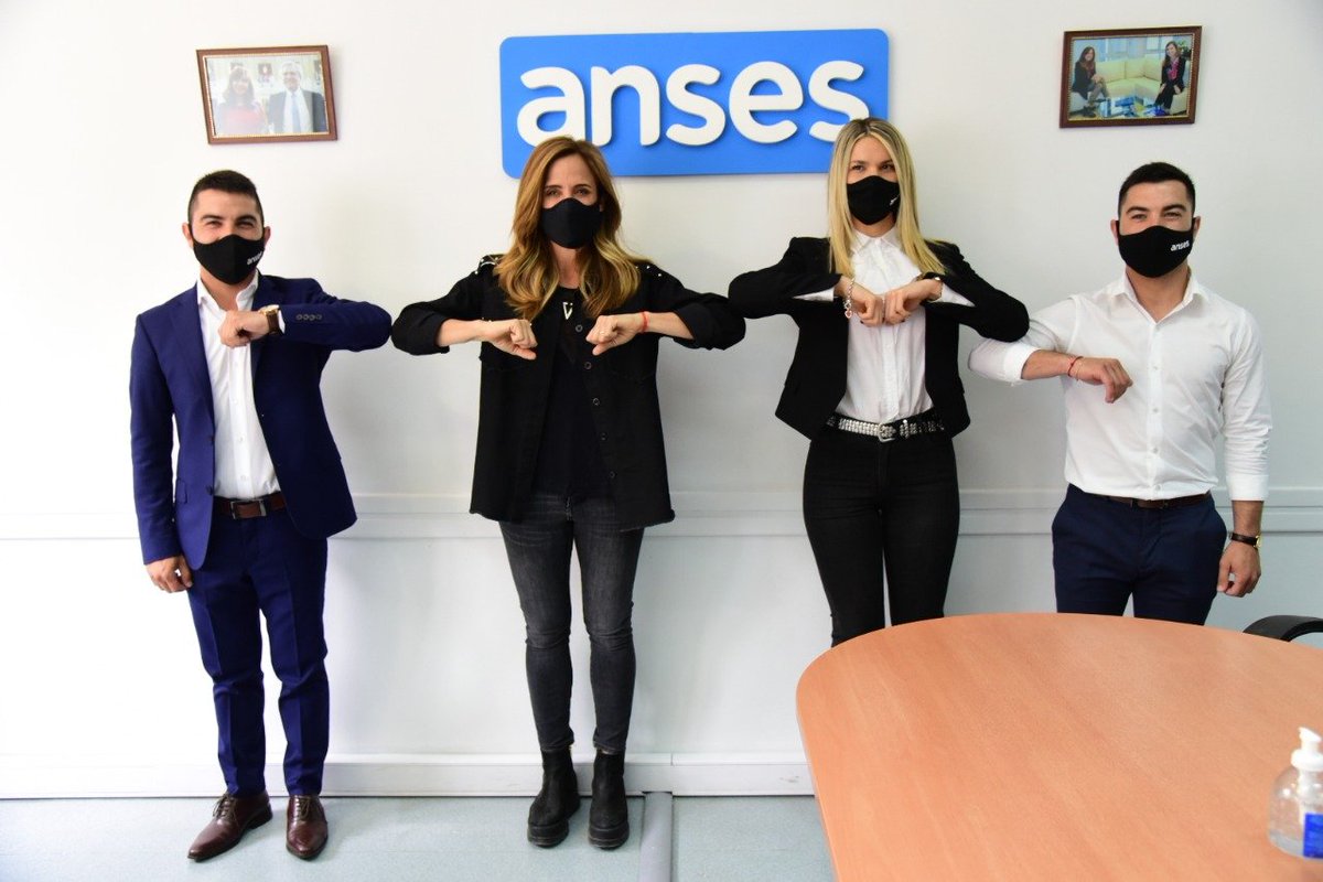 vtolosapaz's tweet photo. Estuvimos en @ansesgob #UDAI #LaPlata 2 junto a Juan Díaz, Alfredo Díaz, y Sigrid Arenas, recorriendo las instalaciones de uno de los organismos más importantes en esta pandemia, dada su cercanía con las familias.
#ArgentinaUnida https://t.co/7dxamBoXzw