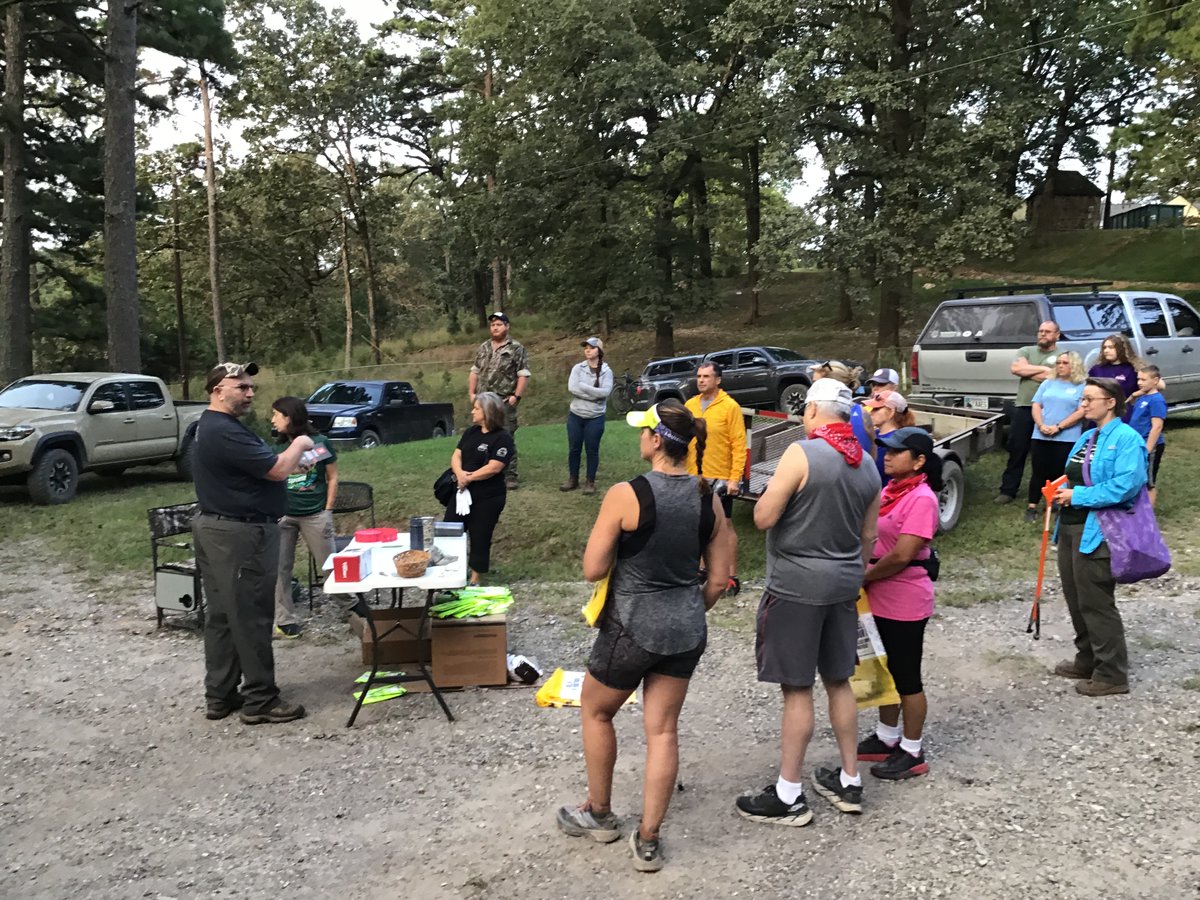 CARKW's tweet photo. What a great turn out this past weekend for a clean up at #LakeWinona with Arkansas Backcountry Hunters & Anglers! More than 130 bags of trash were collected along with numerous larger items (tires, a couch, refrigerator, TVs, etc.)
#doingARpart #DoBeautifulThings #weareCAW https://t.co/uxEhKxIO8w