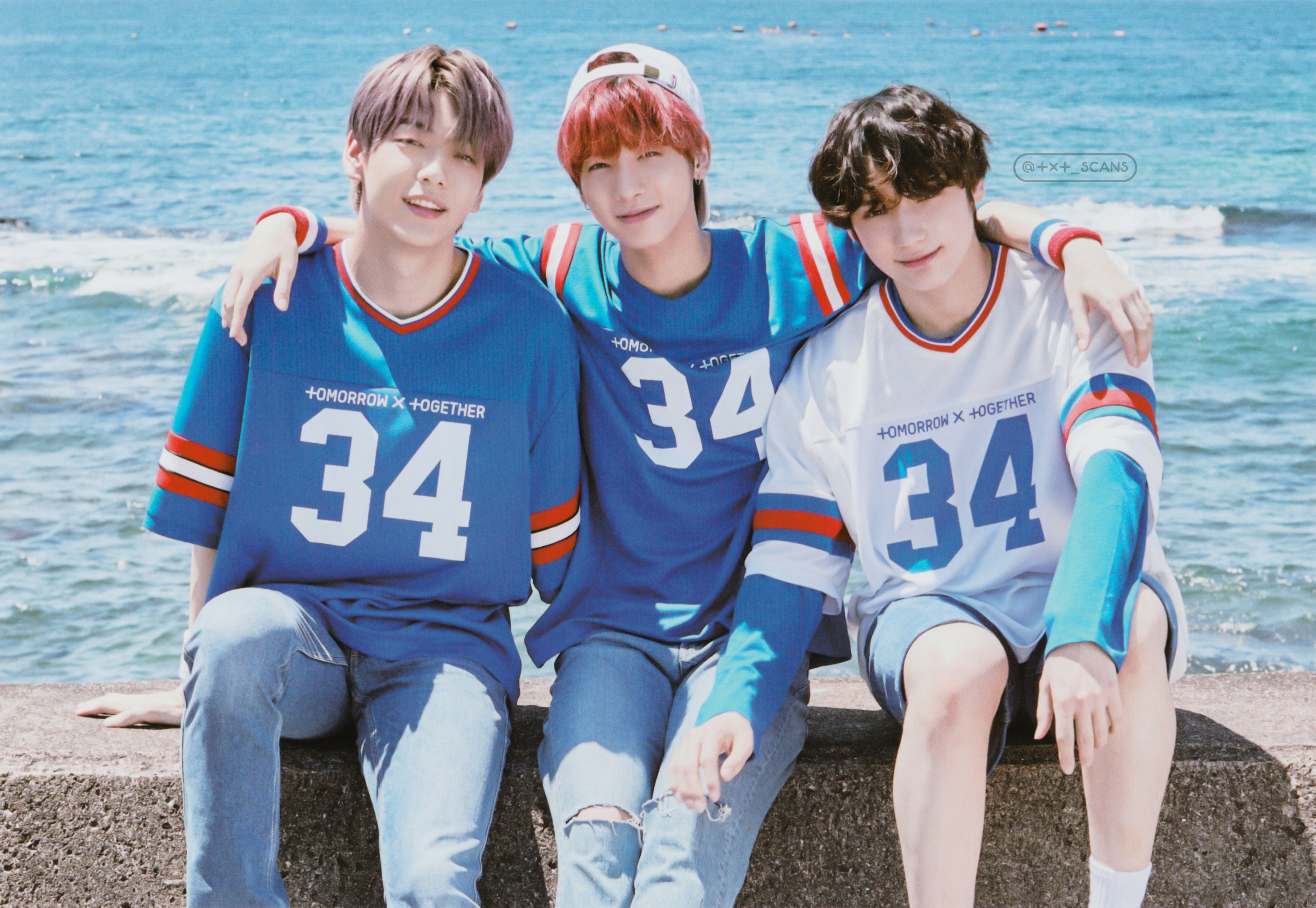 TXT 2nd photobook h:our スビン　テヒョン　ユニット $_57.JPG?set_id=880000500F